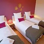 Апартаменти Westersuites - Purple - 1br Zentral Balkon Wlan 3 Betten Waschtrockner Бремен
