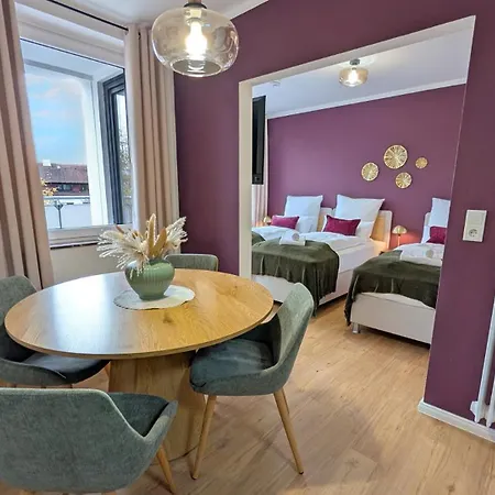 Westersuites - Purple - 1br Zentral Balkon Wlan 3 Betten Waschtrockner * Bréma